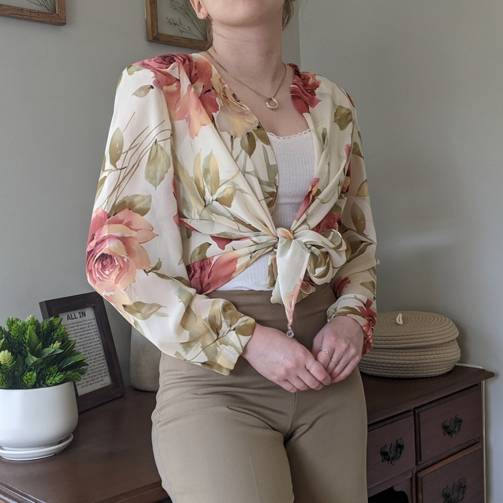 Vintage Rose Dress with Shawl - Picture 6 of 9